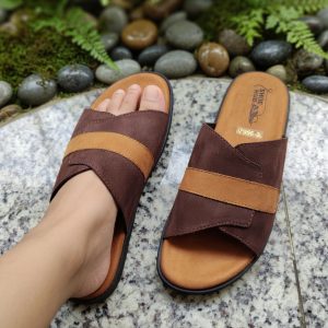 slide sandels brown and cochlate shoes for men.