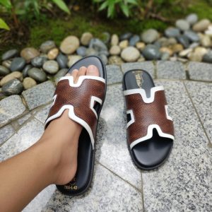 liniar shape (cochlate) colour punjabi slides for punjabi wearing