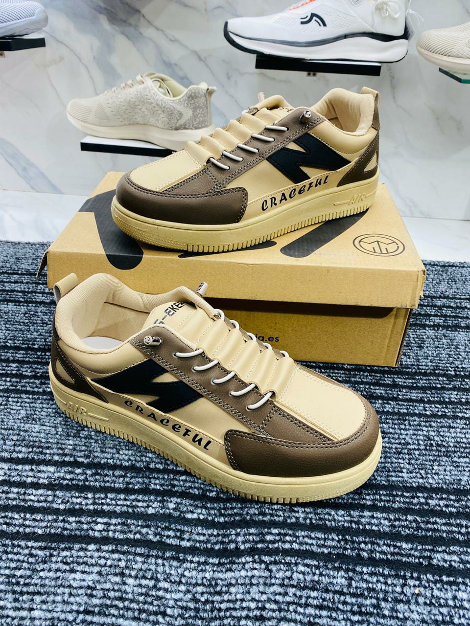 Brown N design lace free lightweight sneakers for men. - Image 3
