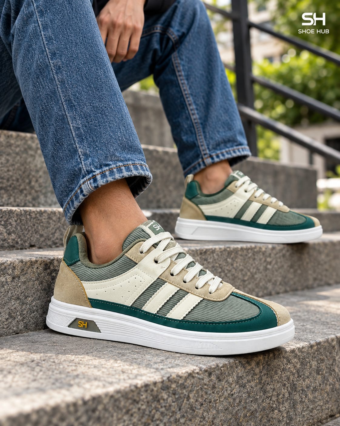 crazy adis olive design lace up lightweight sneakers for men.
